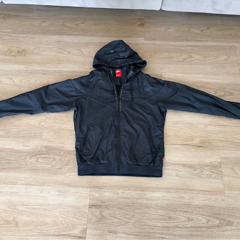 Nike Women’s Black Hooded Jacket